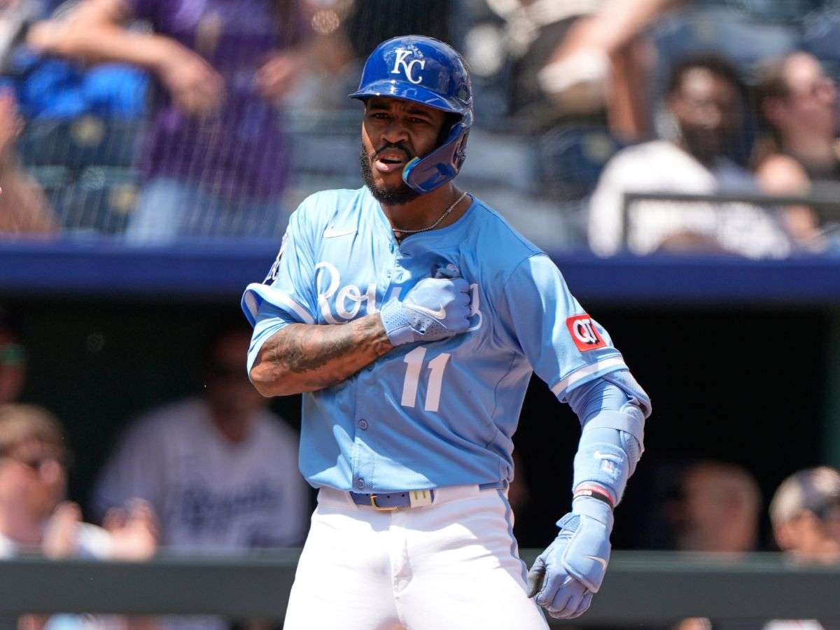 Salvador y Maikel guiaron el blanqueo de Kansas City - Líder en deportes