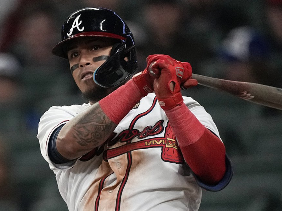 Orlando Arcia puesto en asignación por Atlanta - Líder en deportes