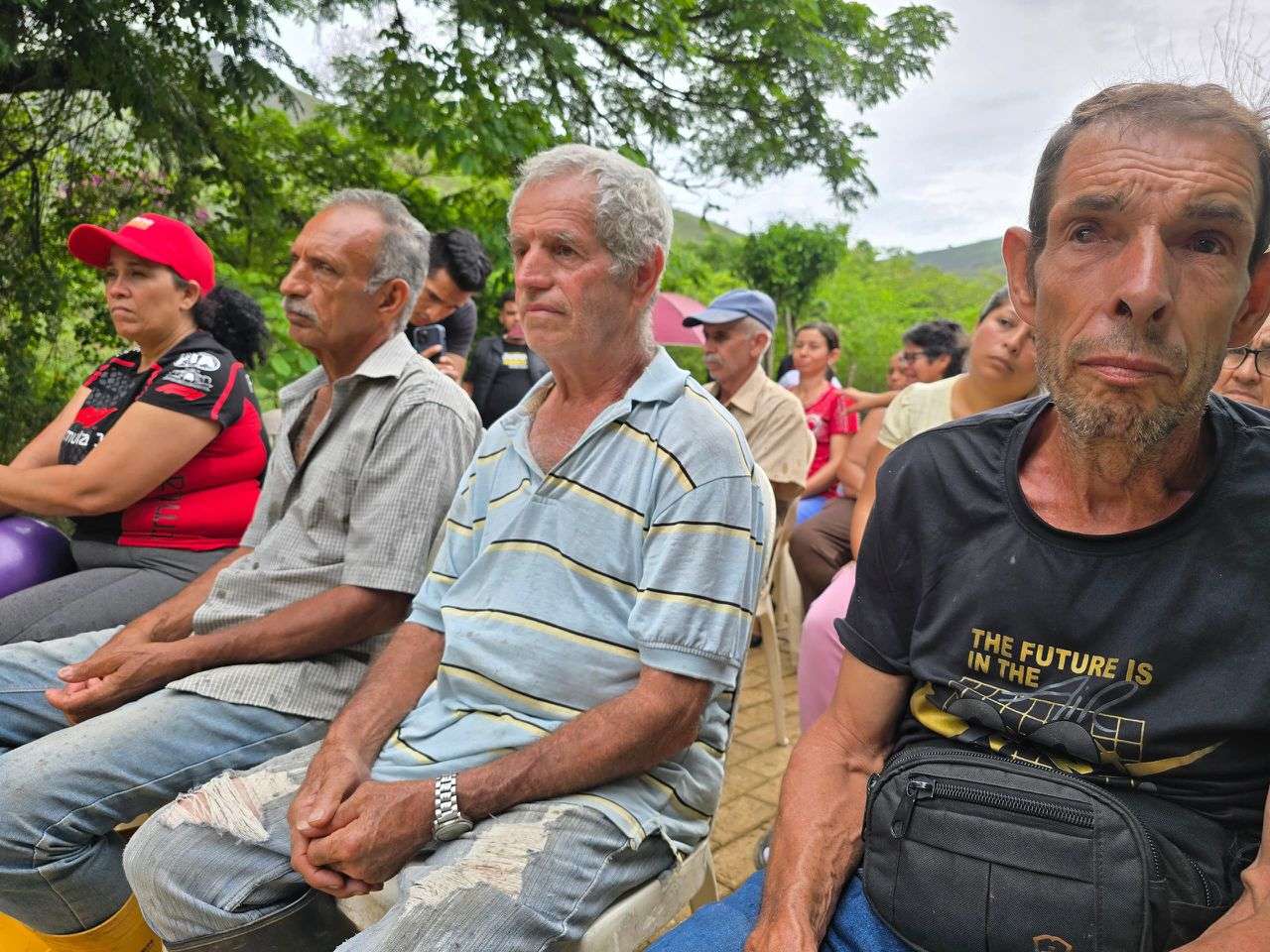 Entregaron carta aval a más de 100 productores de Las Tejerías - Últimas Noticias