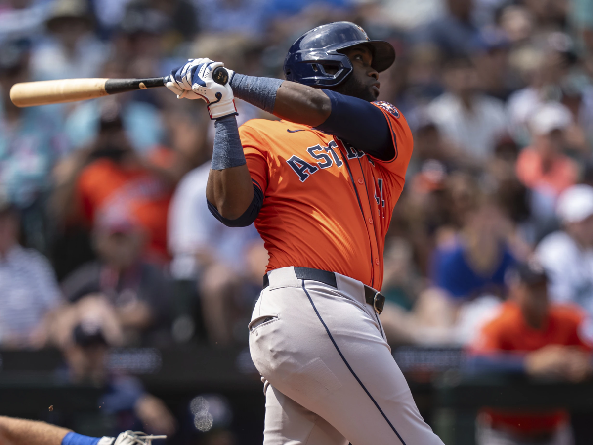 Yordan Álvarez frustrado por su lenta recuperación