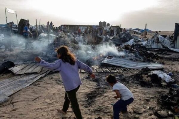 Israel asesina a 27 personas en una nueva masacre en Rafah Israel asesina a 27 personas en una nueva masacre en Rafah