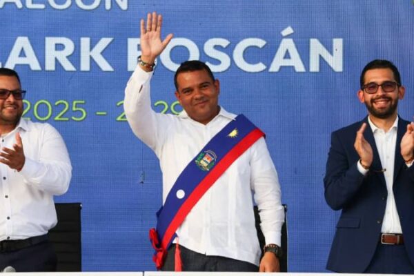 Gobernador Clark: El terrorismo no ha podido ni podrá con la fuerza del Pueblo revolucionario