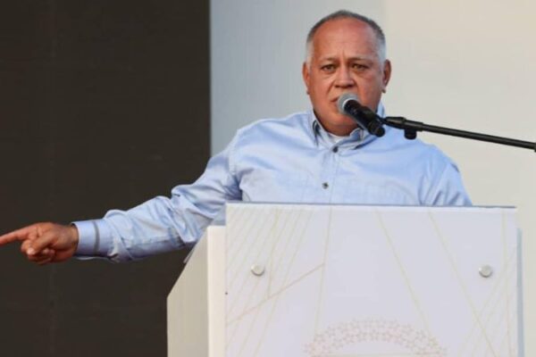 Ministro Cabello denunció acciones de presión y chantaje por parte del imperialismo contra integrantes de la FANB