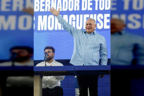 Diosdado Cabello: Aquí estamos todos unidos para defender a la Patria