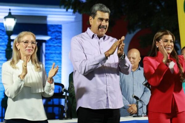 Presidente Maduro instruye ejecutar plan de vialidad para el estado Bolívar