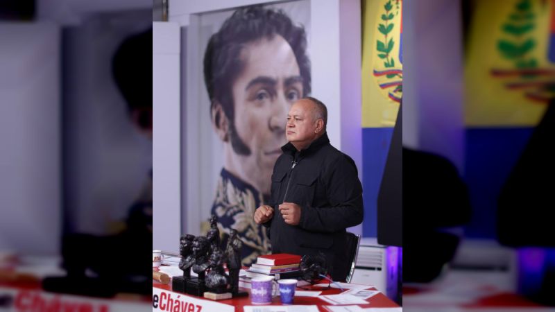 Cabello: Con las esposas que maniataron a nuestros migrantes haremos una escultura por la libertad de los Pueblos