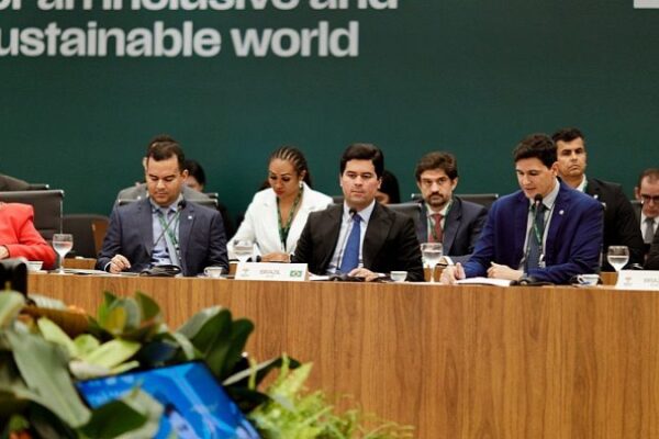 Países BRICS firman memorando de entendimiento en materia deportiva