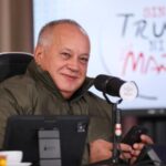 Cabello: Es normal que ataquen a la LAUICOM y digan que tenemos laboratorios porque ellos si tienen sus bots
