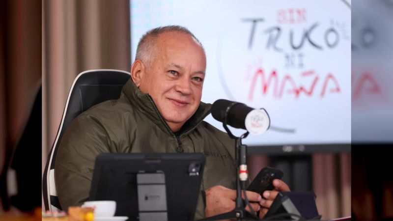 Cabello: Es normal que ataquen a la LAUICOM y digan que tenemos laboratorios porque ellos si tienen sus bots
