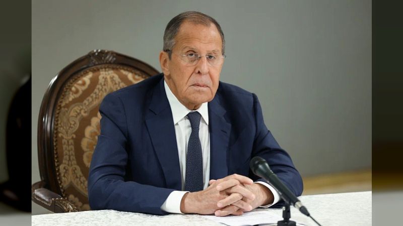 Ministro Lavrov insistió en la protección de los rusoparlantes en el Donbás