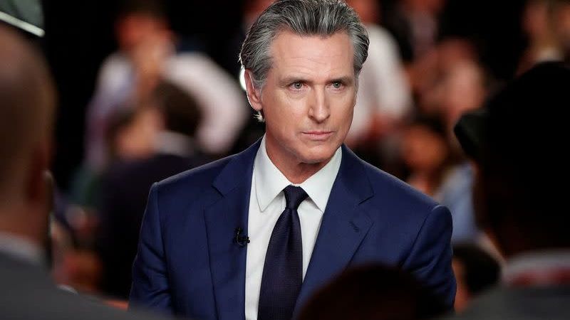 Gobernador de California acusó a Trump de tomar medidas propias de un dictador y planea demandarlo