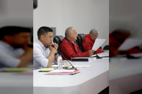 Diosdado Cabello: La violencia en Colombia es política