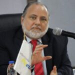 Defensor Alfredo Ruiz exige respeto a derechos de migrantes venezolanos