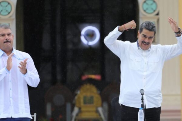 Jefe de Estado establece como prioridad el desarrollo y crecimiento económico del estado Zulia Jefe de Estado establece como prioridad el desarrollo y crecimiento económico del estado Zulia