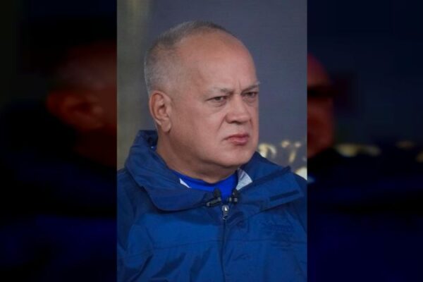 Cabello a Edmundo: Ojalá tuviera un poco de dignidad y hablar de los asesinatos en El Salvador