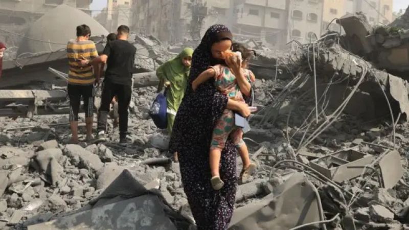 Israel asesinó a 13 palestinos en el centro de ayuda humanitaria de Gaza