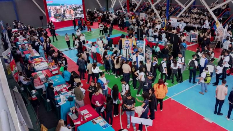 ¡Más nunca bachilleres sin cupo! Así vive un papá el recorrido por la Feria de Oportunidades de Estudio