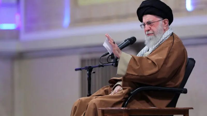 El ayatolá Jamenei afirma que las FFAA de Irán "harán miserable al vil régimen sionista"