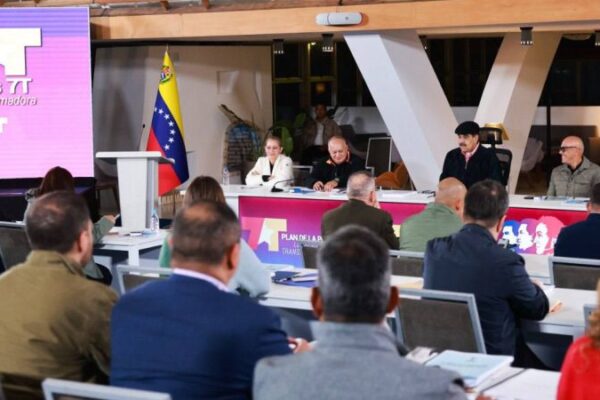 Presidente Maduro al Pueblo de Israel: ¡Detengan la locura de Netanyahu y esta guerra criminal ! Presidente Maduro al Pueblo de Israel: ¡Detengan la locura de Netanyahu y esta guerra criminal !