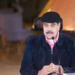 Jefe de Estado hace llamado a la paz y rechazo a la guerra, el fascismo y nazismo