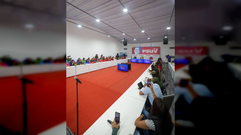 Cabello a candidatos del GPPSB: Quien se desvíe del camino trazado por el Pueblo tendrá que rendir cuentas