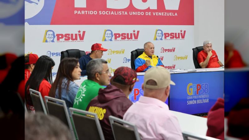 Cabello: La campaña para las municipales también debe ser de "más calles, menos tarimas"