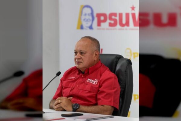 Cabello: En el PSUV no hay ningún tipo de imposición de candidatos y candidatas