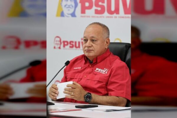 Cabello: ¡La Unión Europea es un organismo estúpido! Cabello: ¡La Unión Europea es un organismo estúpido!