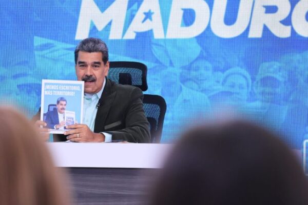 Mandatario nacional destaca incremento del 87% en las exportaciones no petroleras Mandatario nacional destaca incremento del 87% en las exportaciones no petroleras