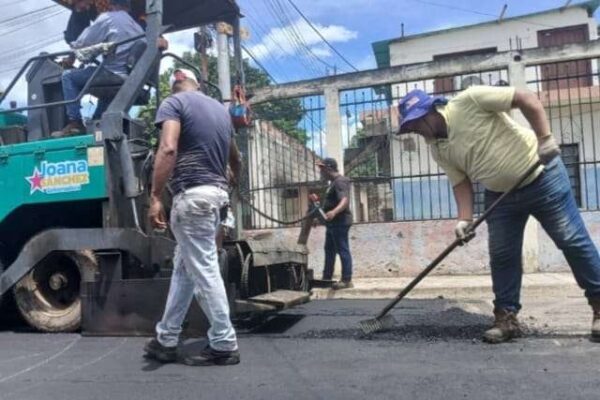 Ejecutan plan de asfaltado en el sector Alí Primera de Cagua – Últimas Noticias Ejecutan plan de asfaltado en el sector Alí Primera de Cagua - Últimas Noticias