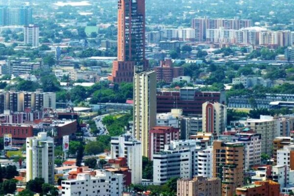 Investigan causas de olores nauseabundos en varias zonas de Maracay - Últimas Noticias